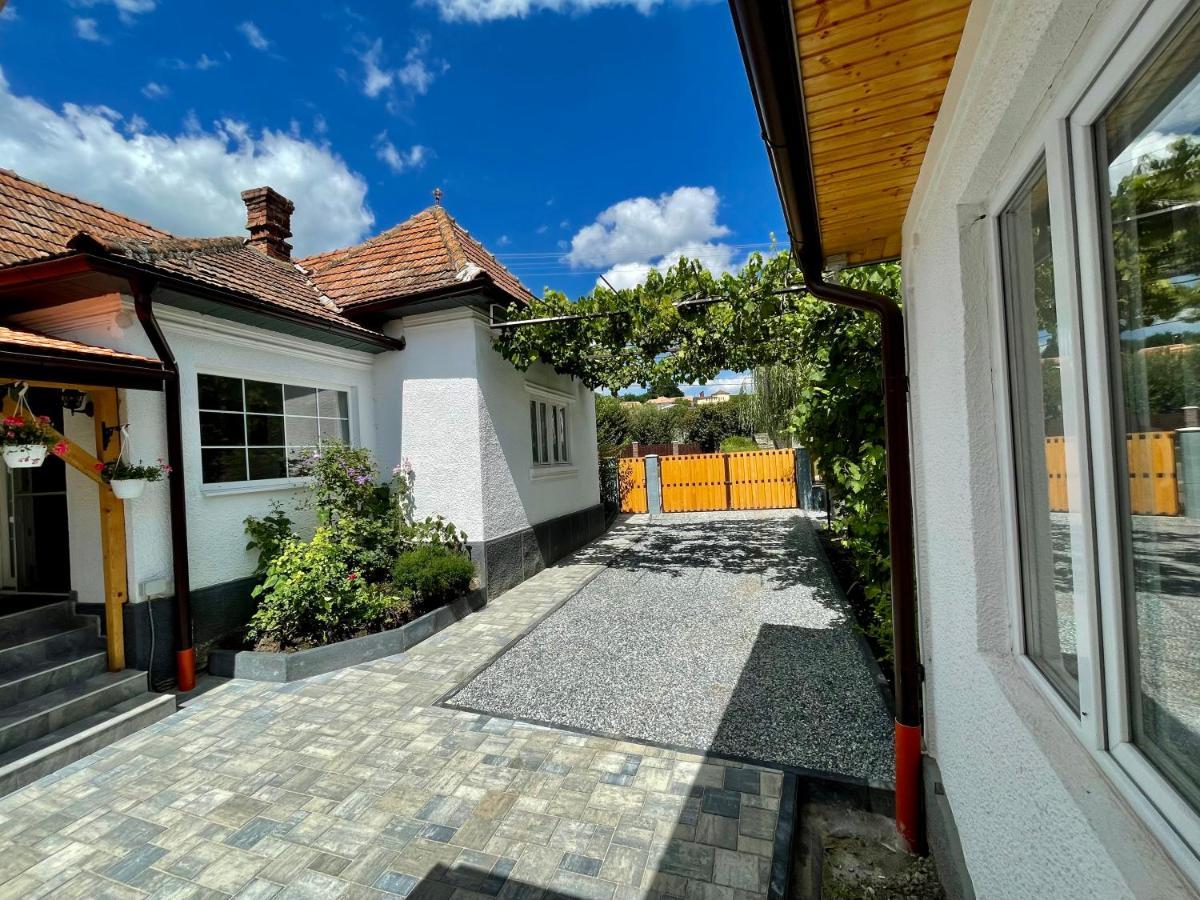 Acasa La Bunica, Cheile Turzii Holiday home Petrestii de Jos